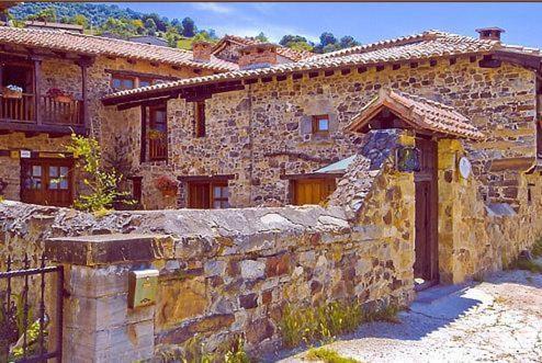 Apartamentos El Patio Lerones Dış mekan fotoğraf